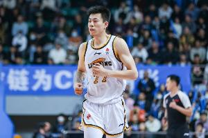 Xingkong sports-张镇麟8投3中&三分6中2得到9分4板2助 加时赛最后时刻3分杀死比赛