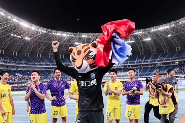 绝平升班马保持半程不败 津门虎是时候露出獠牙了